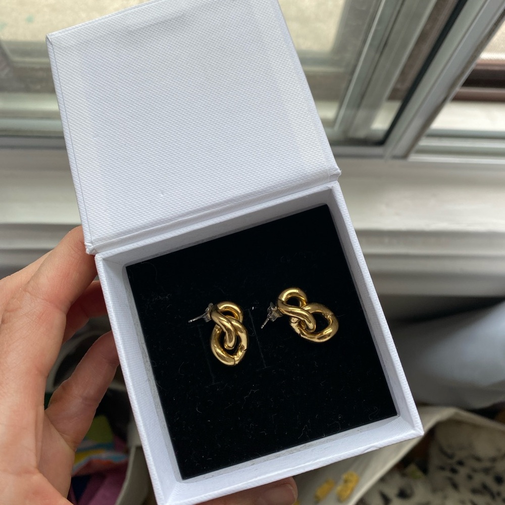 Somewhere Nowhere Gold-plated chain link earrings